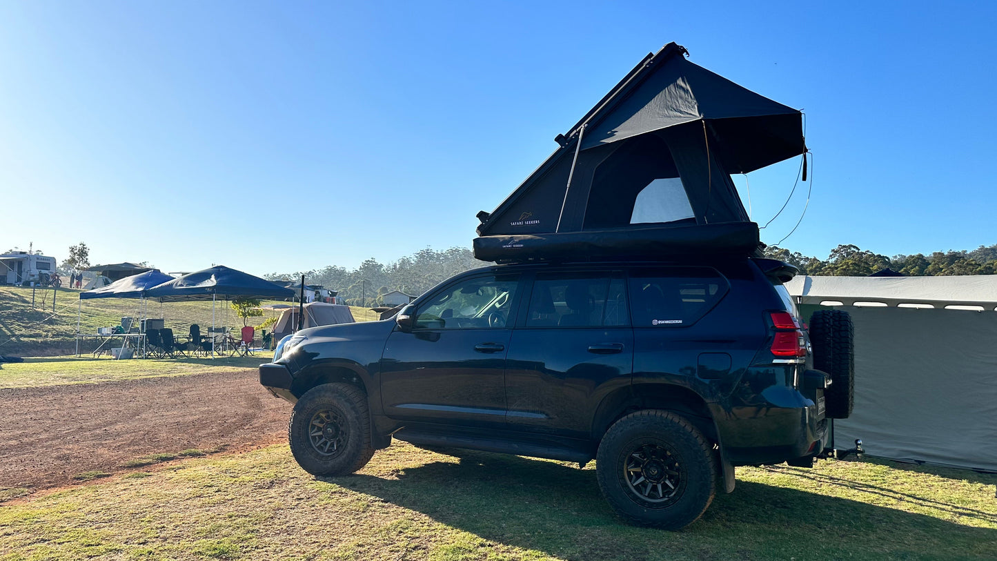 SAFARI SEEKERS ROOF TOP TENT: 'EXPEDITION SERIES V2'