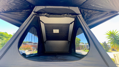 SAFARI SEEKERS ROOF TOP TENT: 'EXPEDITION SERIES V3'