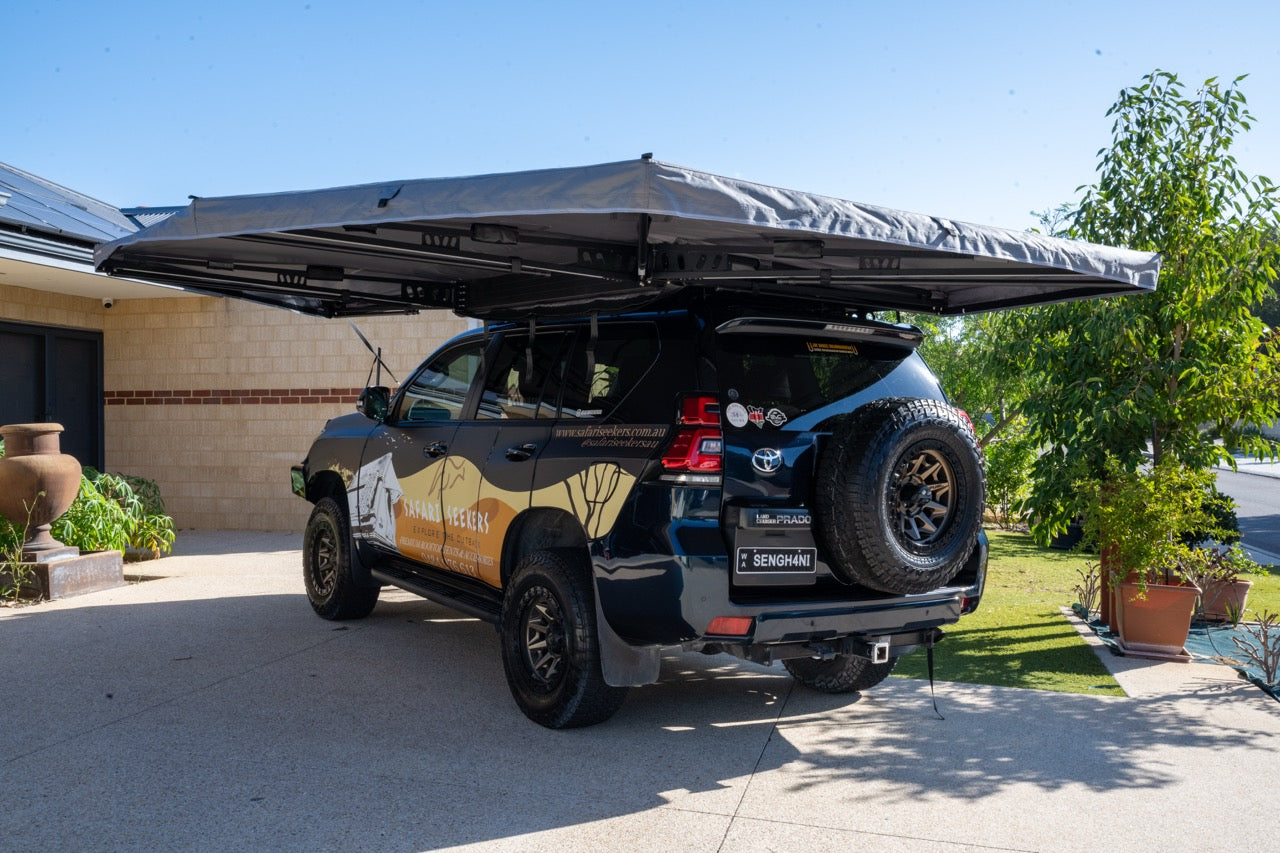 SAFARI SEEKERS AWNING: '270 EXT FREE STANDING DEGREE AWNING'